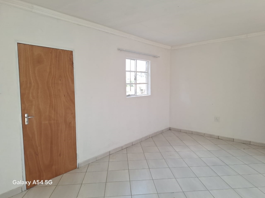 To Let 3 Bedroom Property for Rent in Renosterfontein A H North West